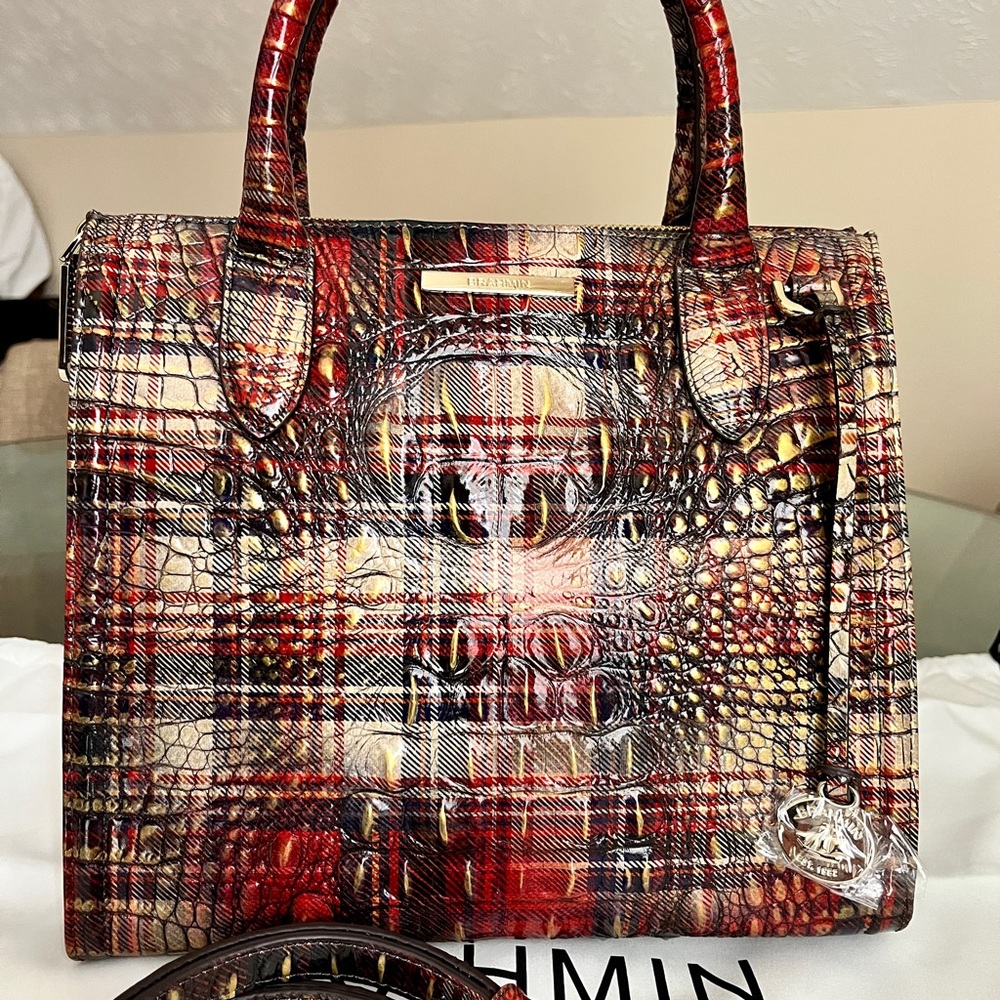 ✨NWT Brahmin Small Caroline Flannel Melbourne Leather✨